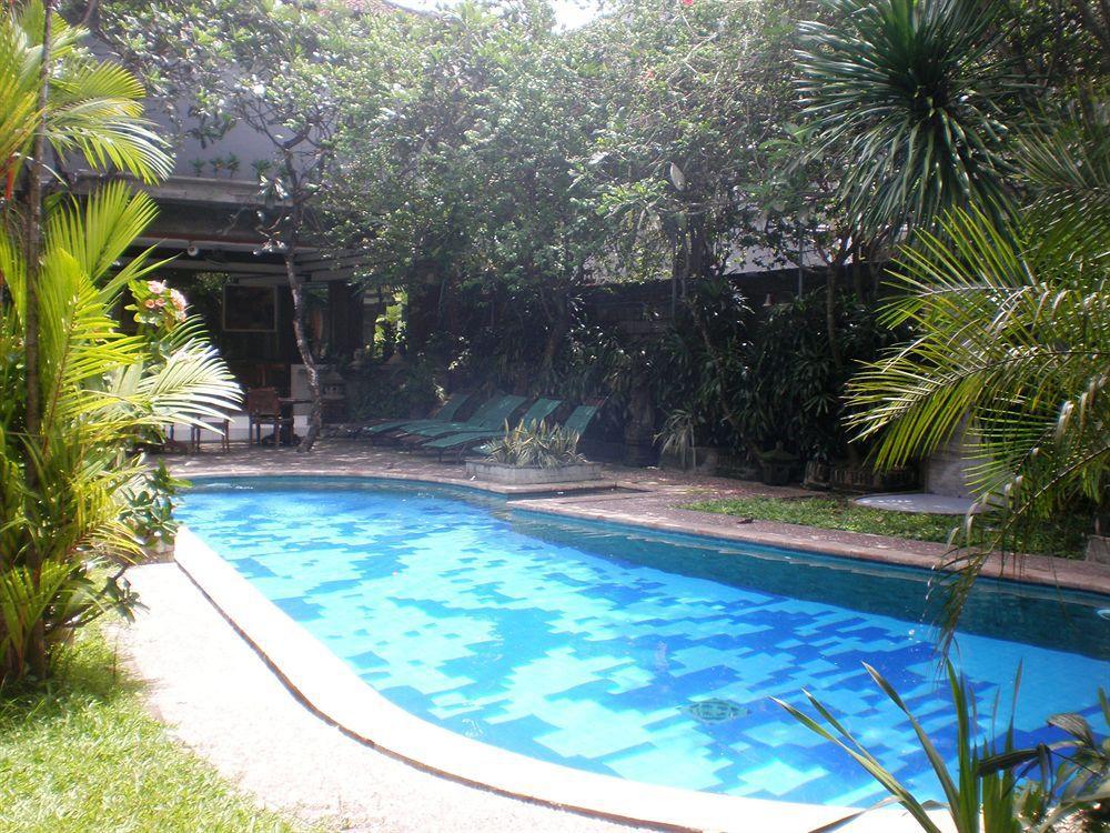 Swastika Guesthouse Sanur Exterior photo