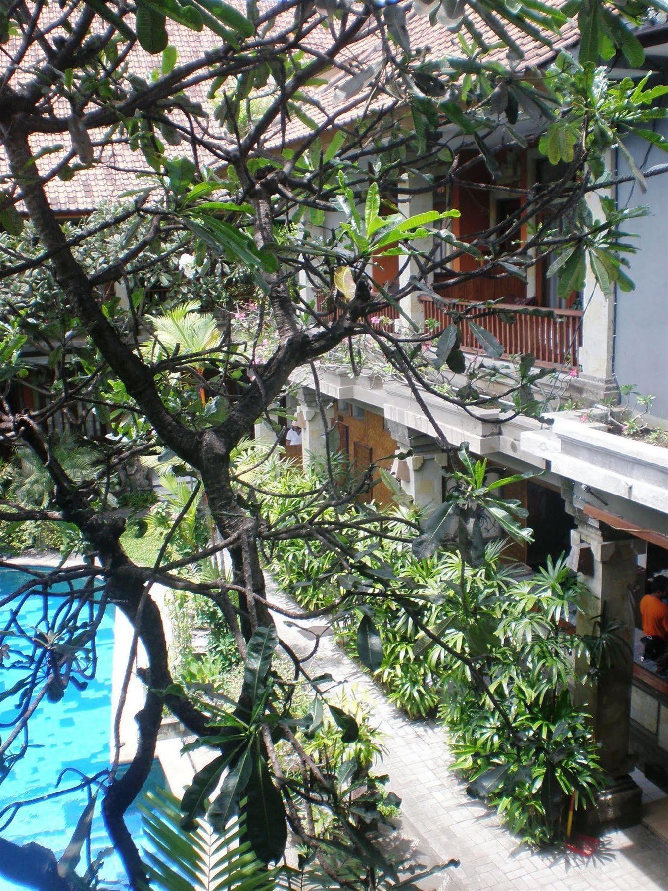 Swastika Guesthouse Sanur Exterior photo